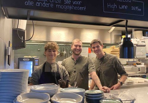 Medewerker bediening